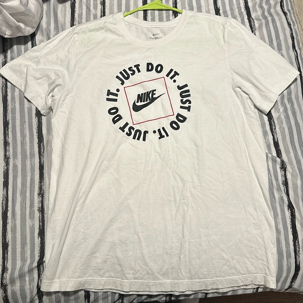 White Nike T-Shirt